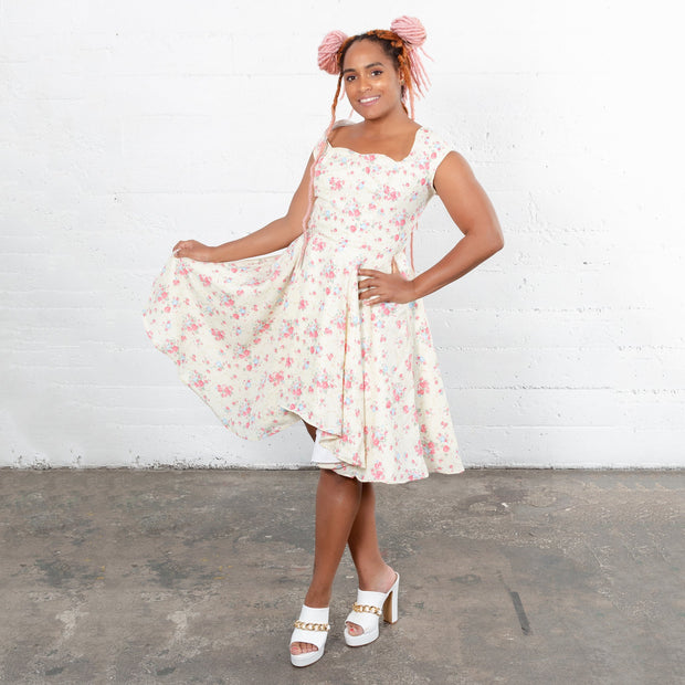 The Clara Sweetheart Dress